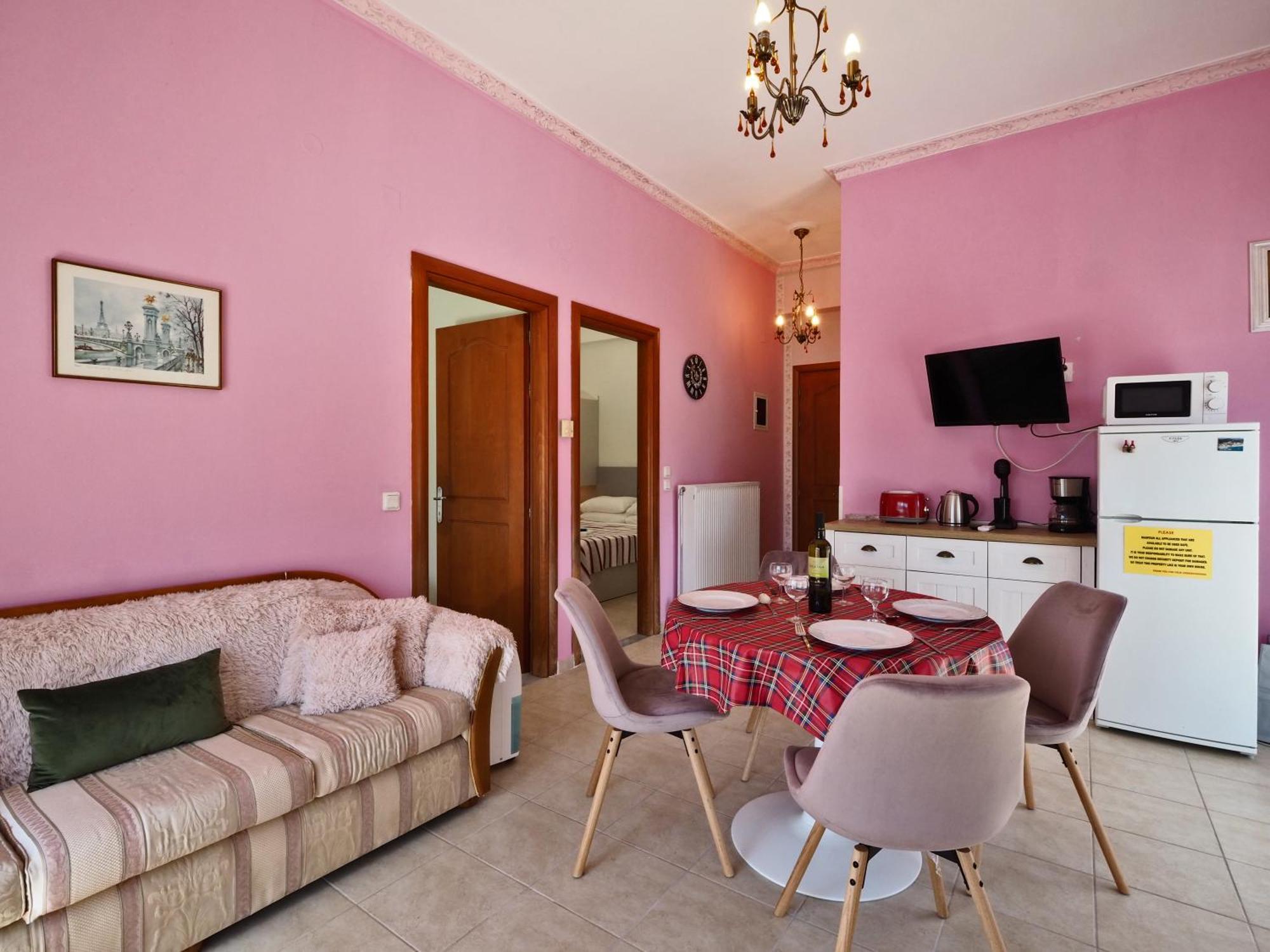 Villa Euphoria Apts Afión 外观 照片